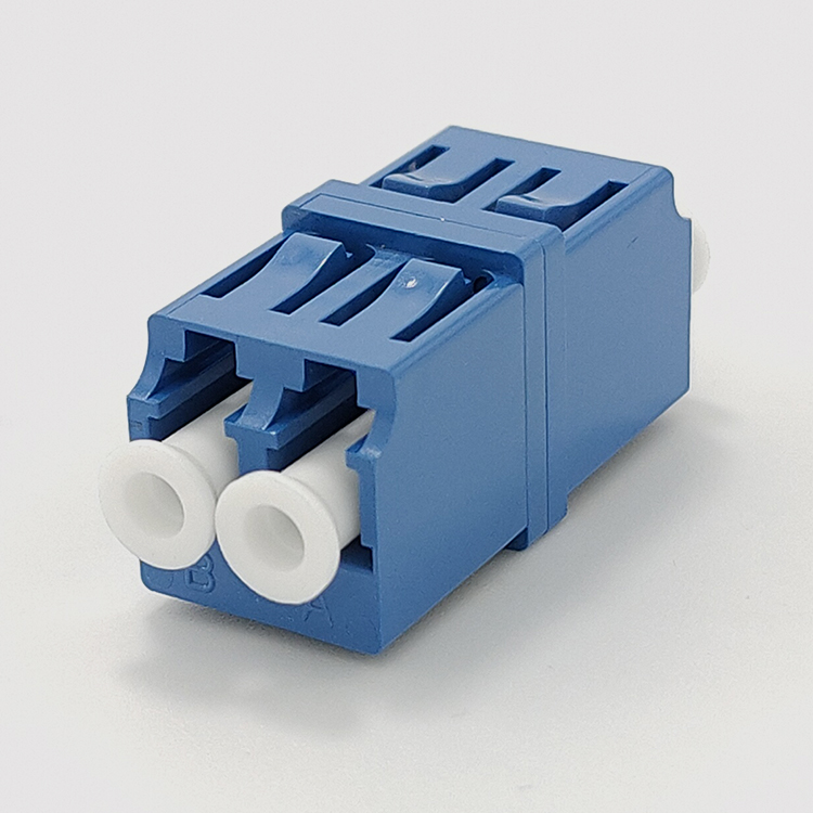 LC 雙聯適配器（標準型）